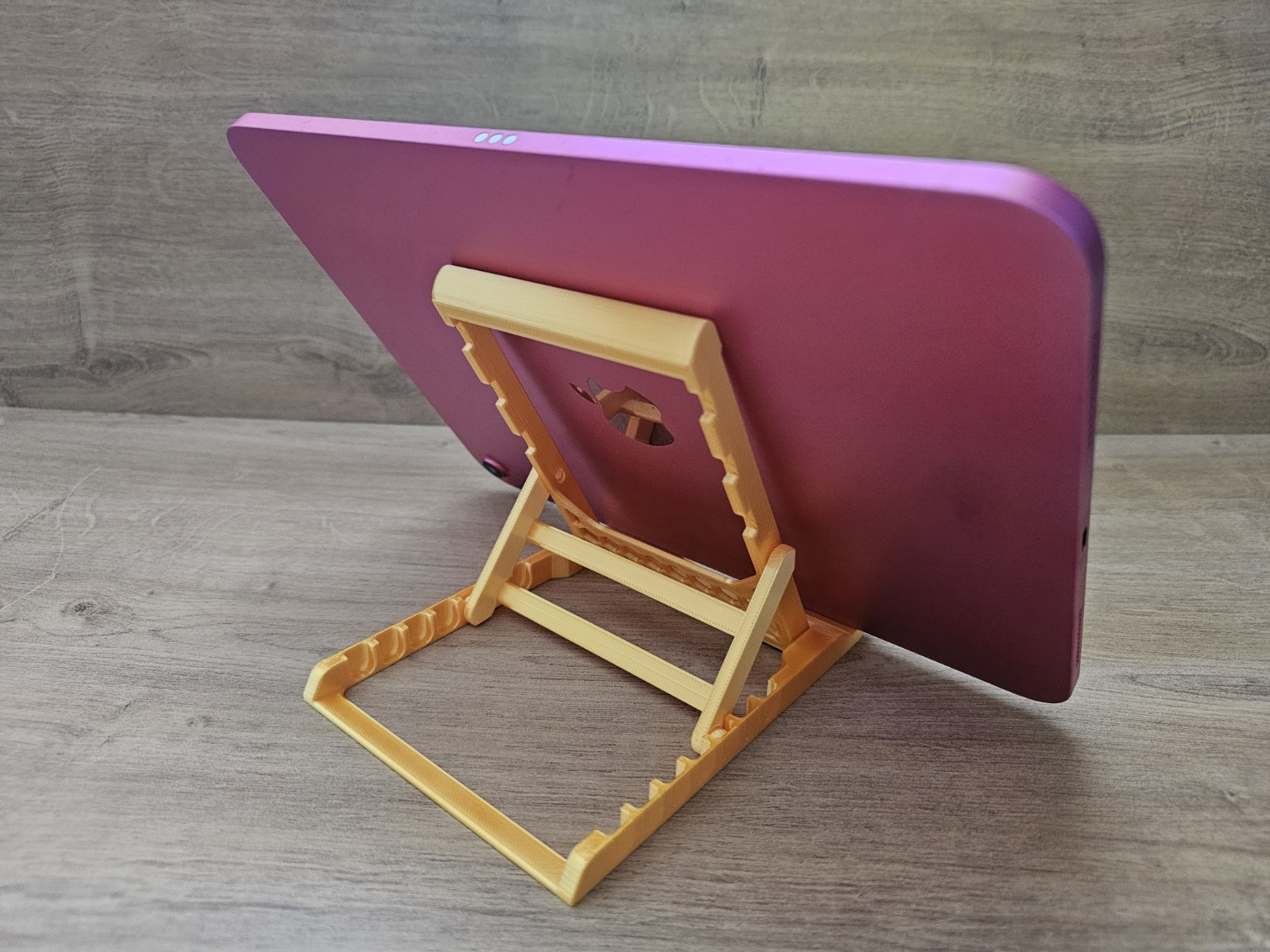 STOJÁNKY na tablet a mobil