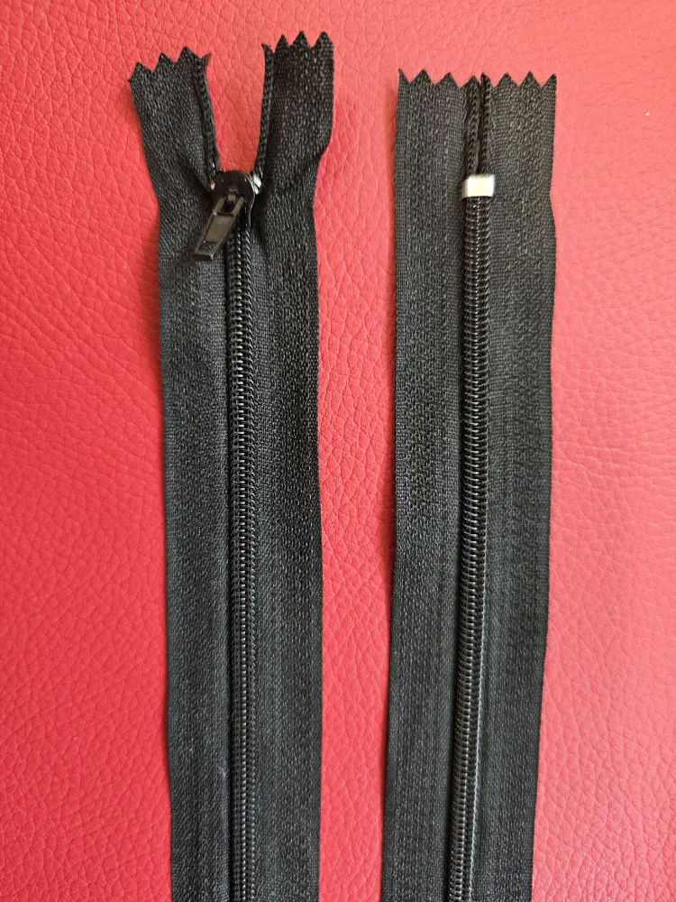 Zip spirálový 35 cm