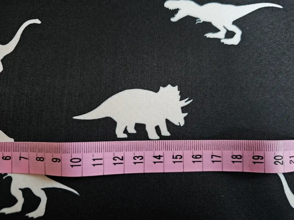 Beránek Dino černá