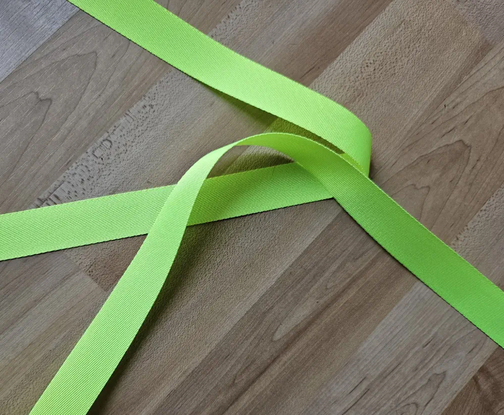 Popruh hladký 2,5 neon