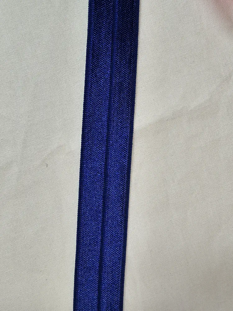 Lemovací pruženka půlená-20mm