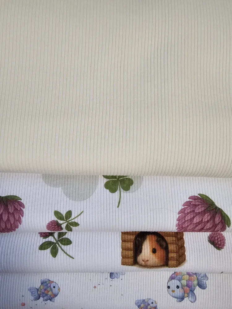 Krémový jednobarevný žebrovaný úplet