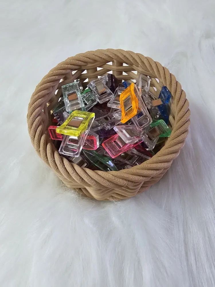 Designový 3D košíček XS – ratanový světlý vzhled | Deny Fénix Design