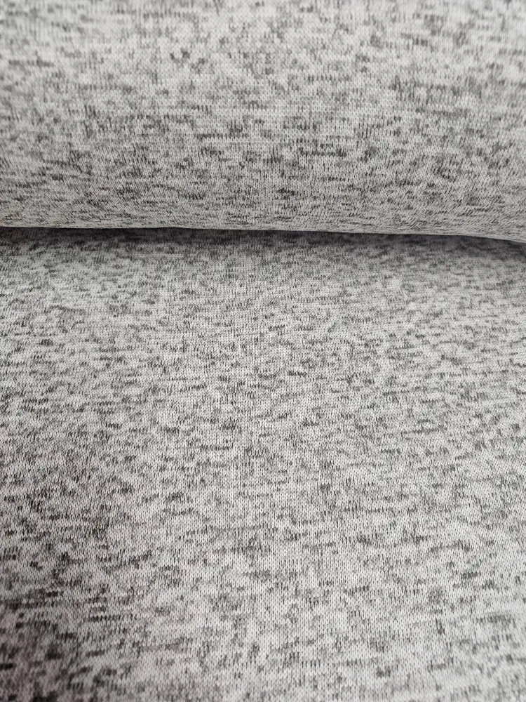 Svetrovina počesaná světlá šedá