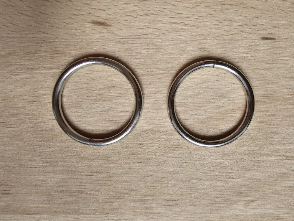 Kovový kroužek nikl 3,5 cm