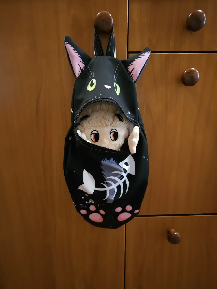 Pyžamožrout Kočka