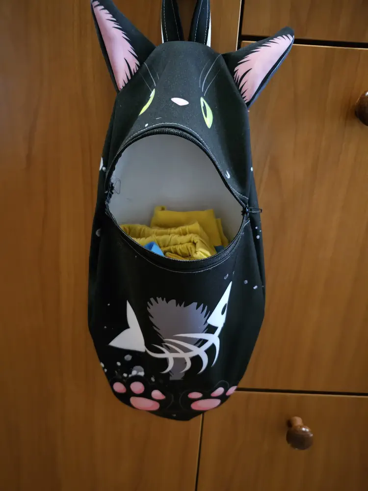 Pyžamožrout Kočka