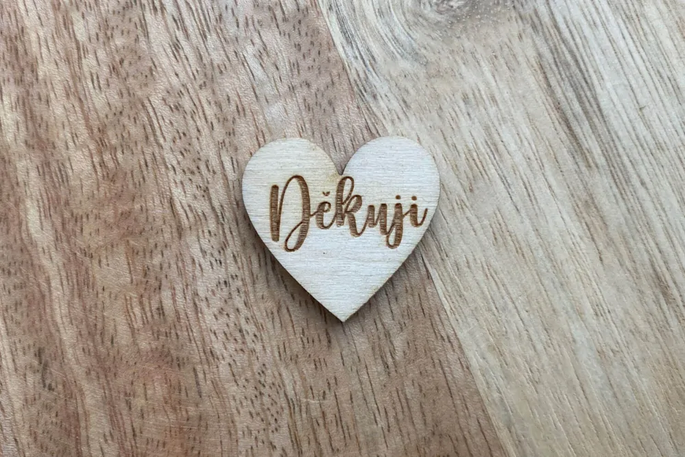 Dřevěné srdíčko DĚKUJI - 2,5 cm