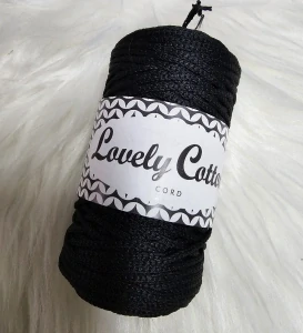 Polyesterová šňůra Lovely Cottons 1,5mm - Černá