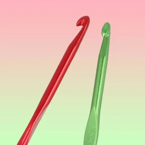 Kovový háček č.5,5 - různé barvy