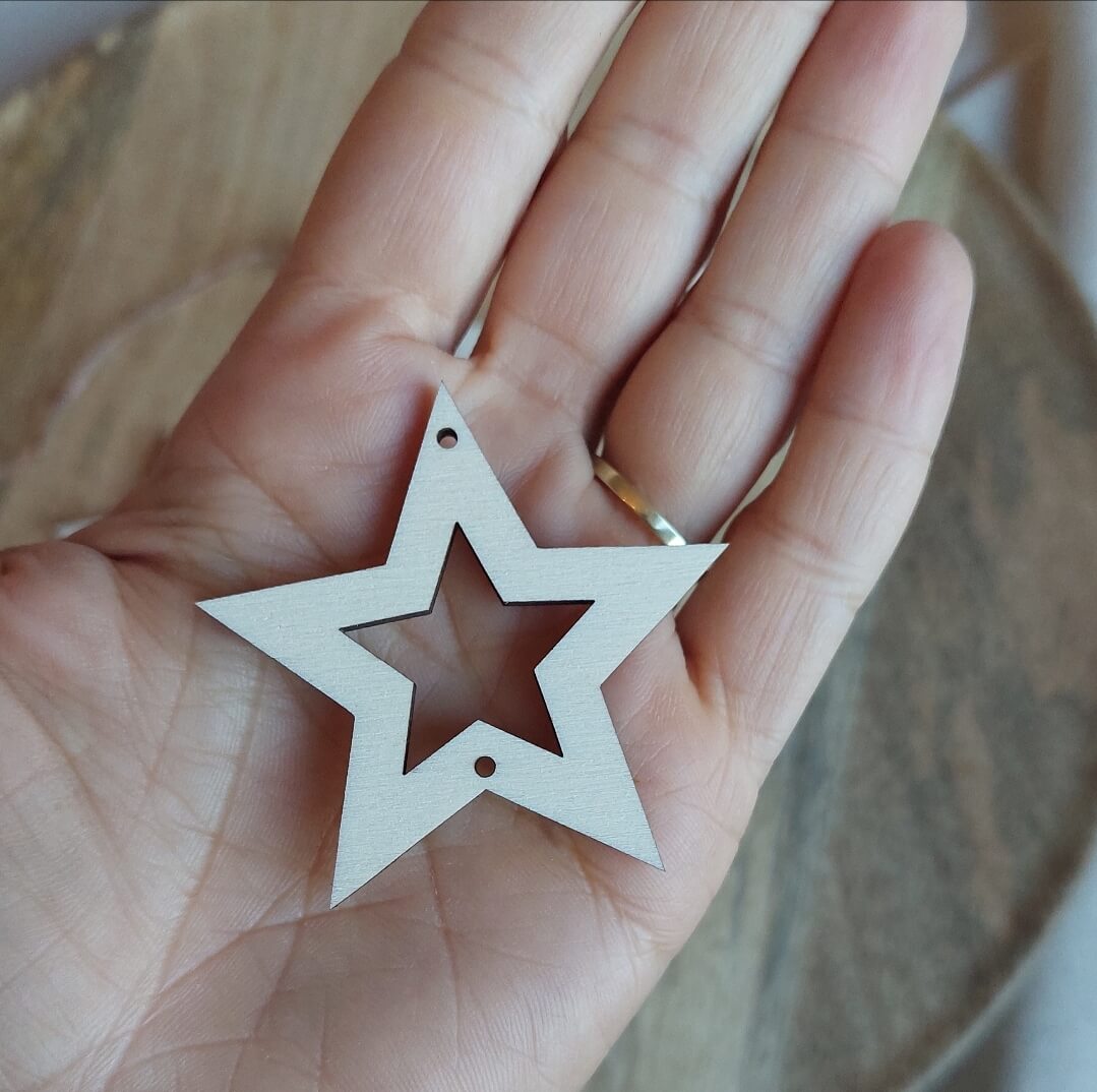 Dřevěná hvězda - výška 5 cm