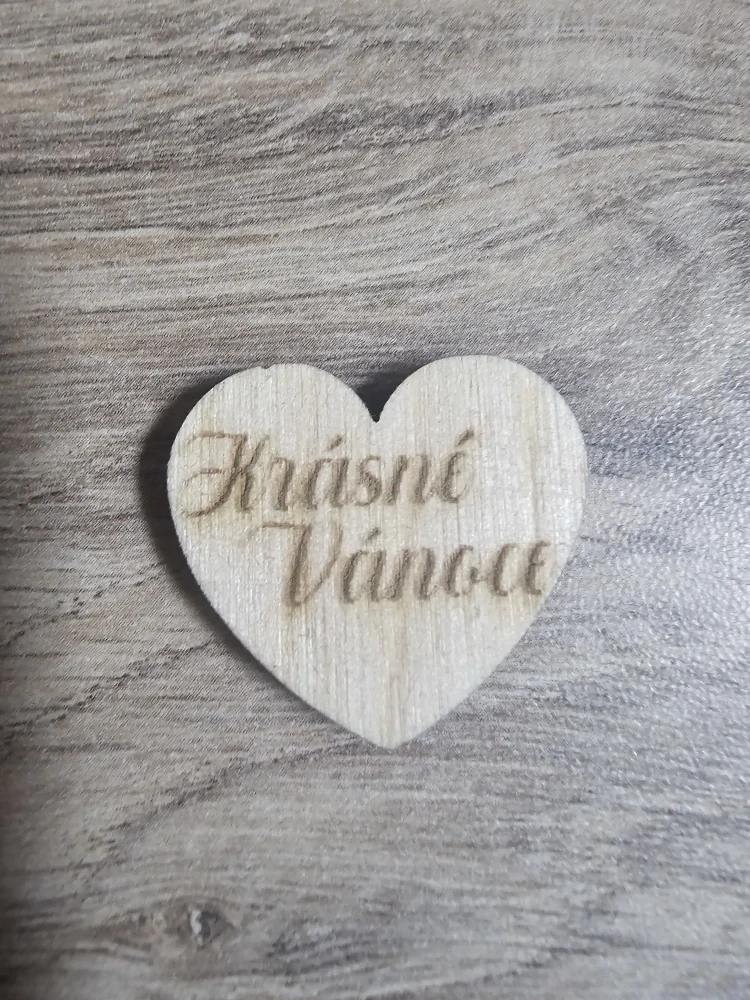 Dřevěné srdíčko KRÁSNÉ VÁNOCE - 2,5 cm