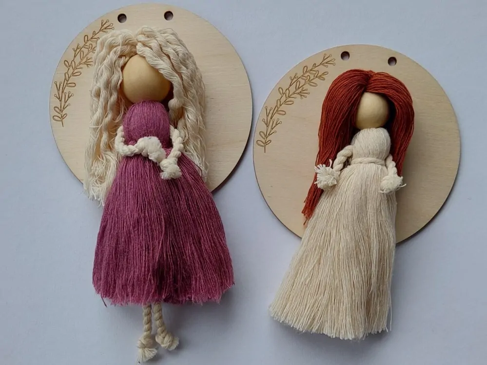 Dřevěné kolečko pod macramé Andělku - 10cm - větvička