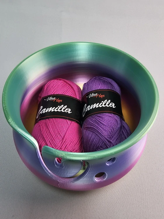 Háčkovací miska na přízi vel. M – pastelová duhová