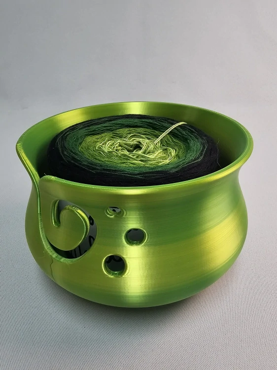 Háčkovací miska na přízi vel. M – žlutozelená jarní