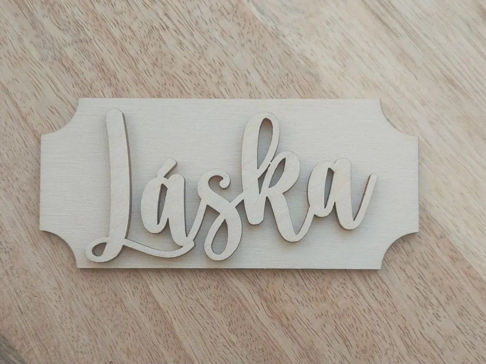 Dřevěný nápis LÁSKA - 7 cm