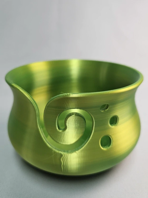 Háčkovací miska na přízi vel. M – žlutozelená jarní