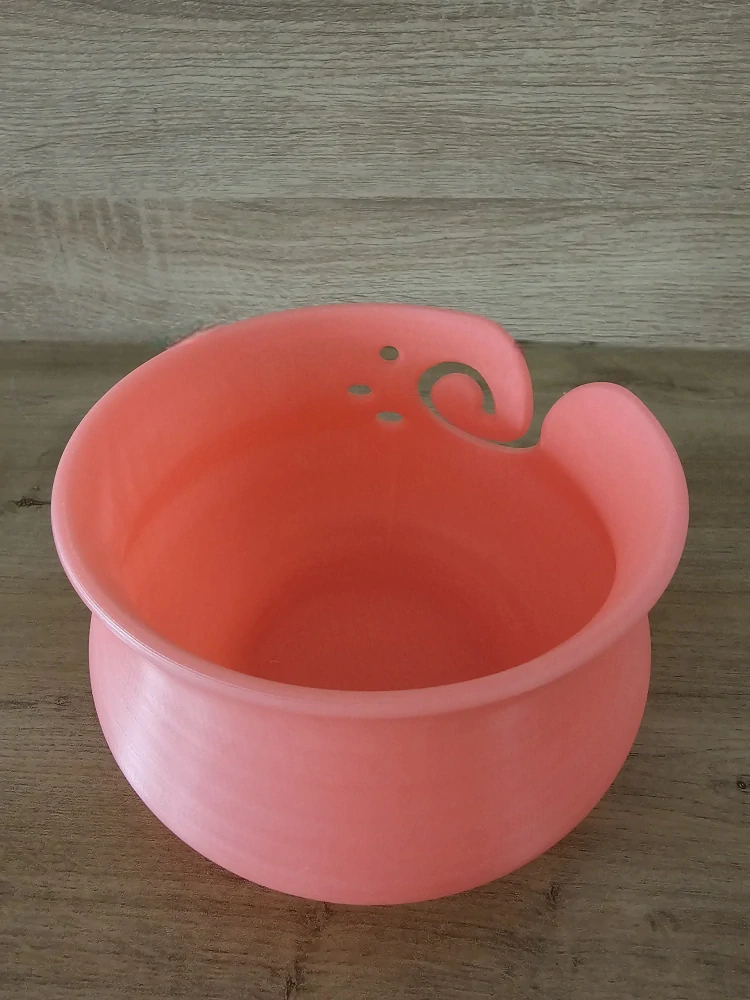Háčkovací miska na přízi vel. M – Neon Corál