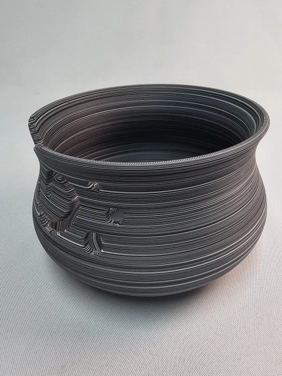 Háčkovací miska na přízi vel. M – zebrovaná černobílá