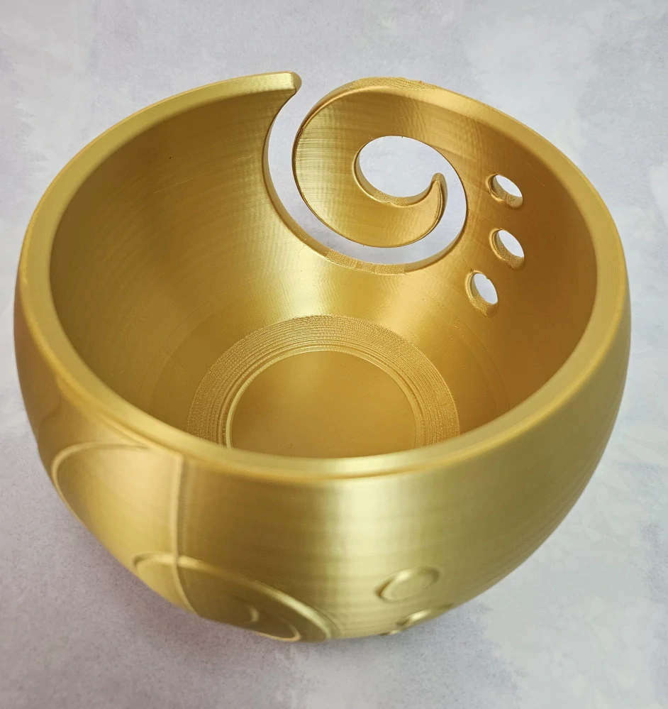 Háčkovací miska na přízi vel. L –Gold metalická