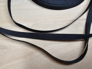 Popruh 1cm černý