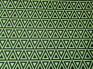 Kočárkovina zelené trojúhelníky