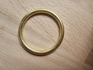 Kroužek zlatý 3,5cm