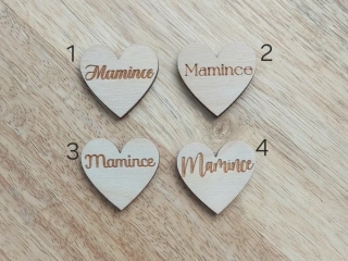 Dřevěné srdíčko MAMINCE - 2,5 cm
