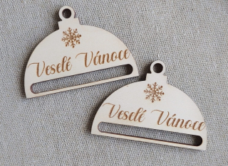 Dřevěná baňka, šířka 7 cm - Veselé Vánoce
