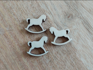 Dřevěný houpací koník, výška 2 cm