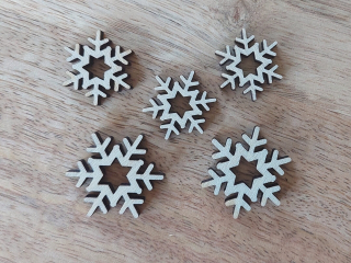 Dřevěná vločka 3