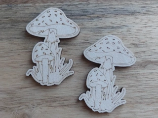 Dřevěná muchomůrka - 4,5 cm