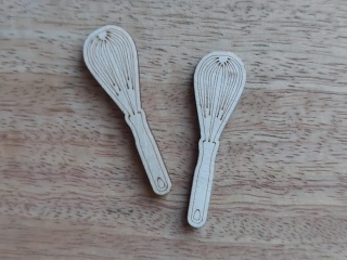 Dřevěná metlička - 4 cm