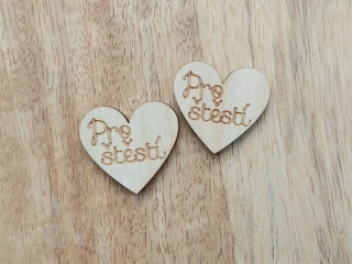 Dřevěné srdíčko PRO ŠTĚSTÍ - 2,5 cm