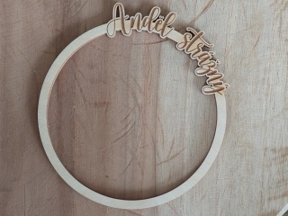 Dřevěný kruh pod macramé andělku - placatý ANDĚL STRÁŽNÝ - 10 cm