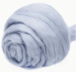 Ovčí rouno česané 20 g - modrá pastelová