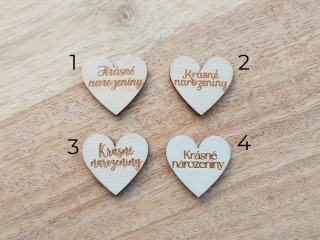 Dřevěné srdíčko KRÁSNÉ NAROZENINY - 2,5 cm