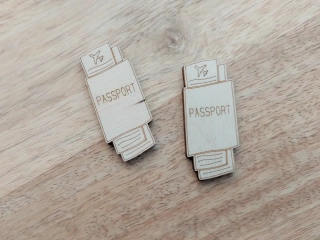 Dřevěný pas - 4 x 2 cm